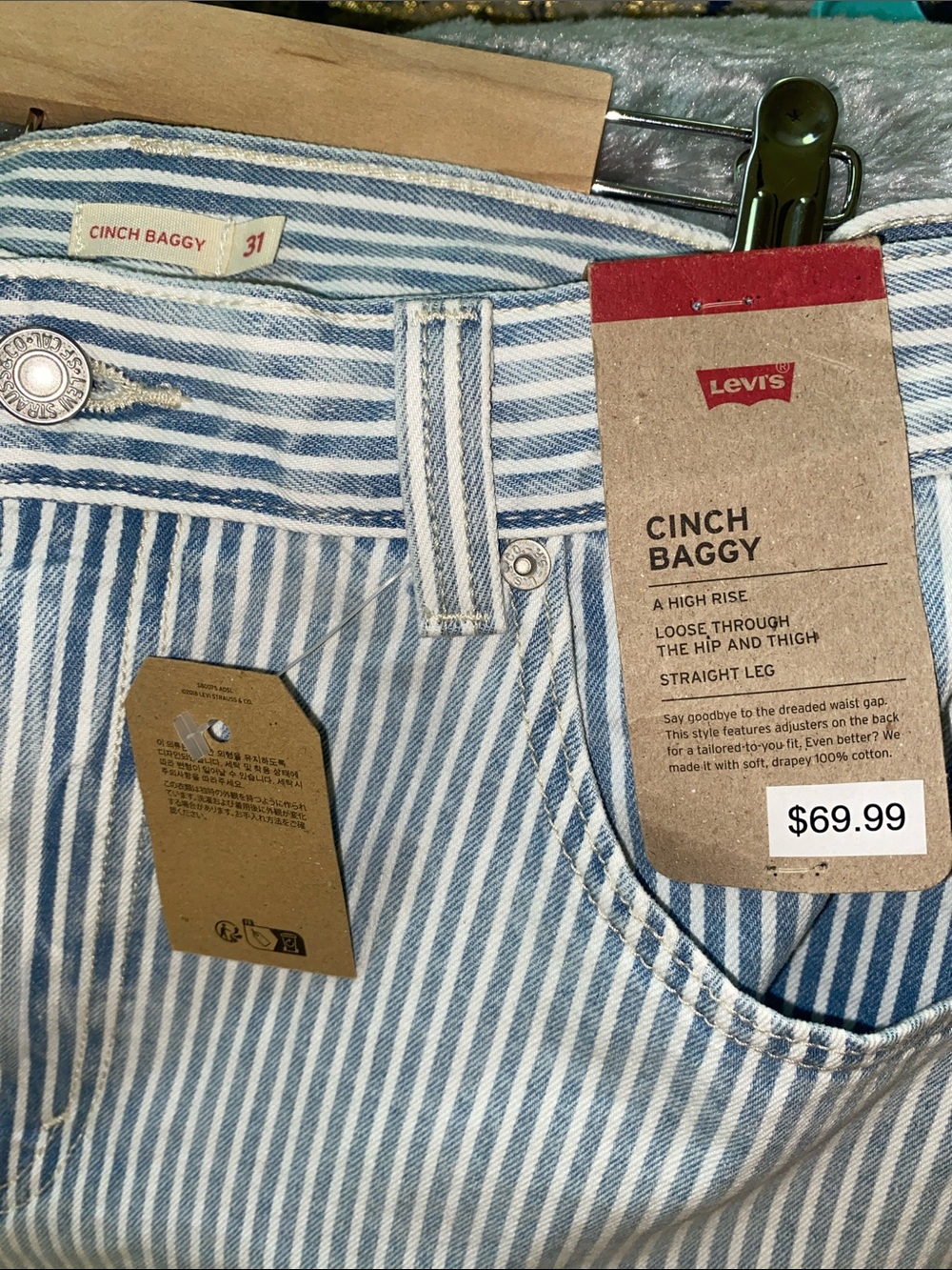 Levi's Cinch Baggy Blue & White Striped Wide-Leg Jeans - Picture 4 of 4